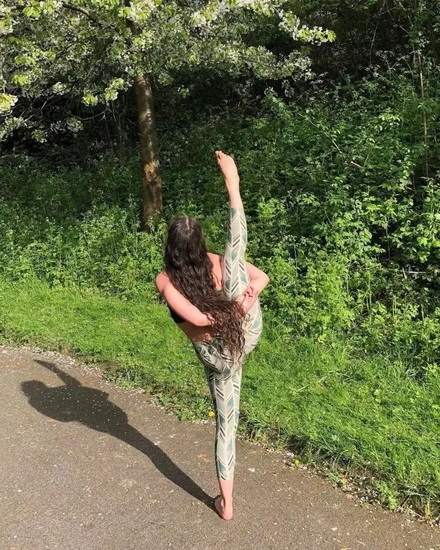 左腿|一套动作瘦出完美双腿，紧致线条更显纤细，赶走赘肉尽显优雅