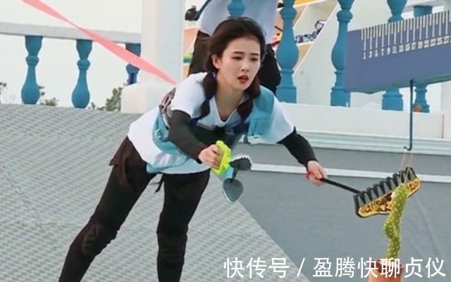 b《跑男》终于大换血,男多女少不和谐,baby失去C位被边缘