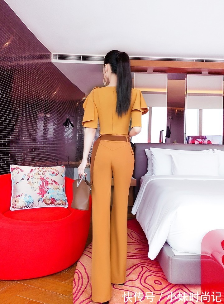 收腰|杏色缤纷套装,女人味十足收腰显瘦,靓丽时髦