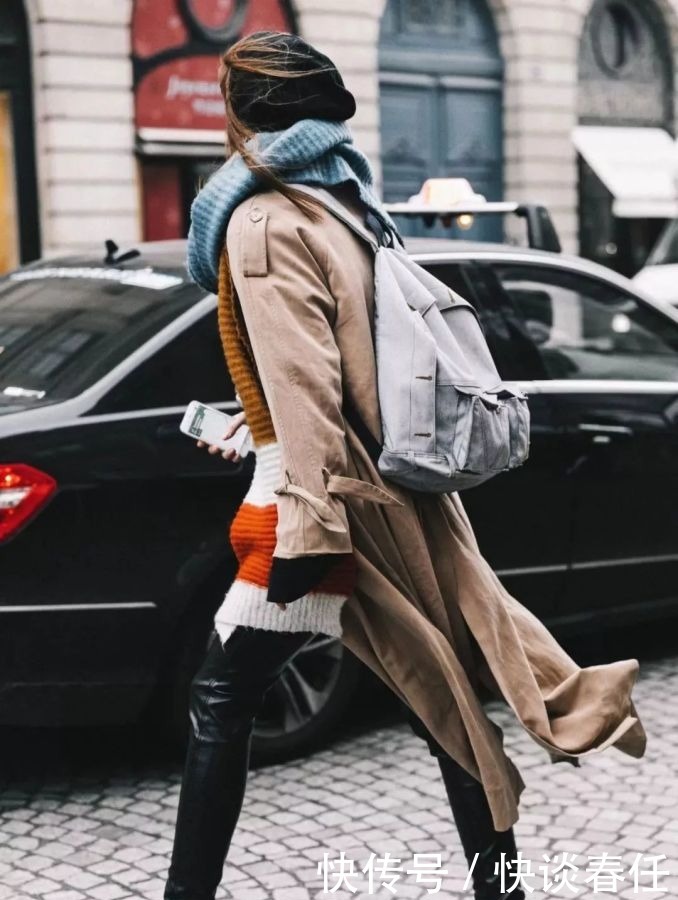 大衣+围巾=冬日最强搭配!温暖时髦、超显脸小,不穿你就真输了