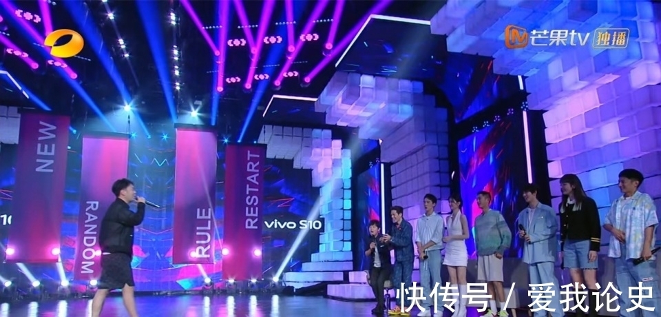 钱枫|湖南卫视要力捧杜海涛？杜海涛主持最新一期的快本，何炅退居二线