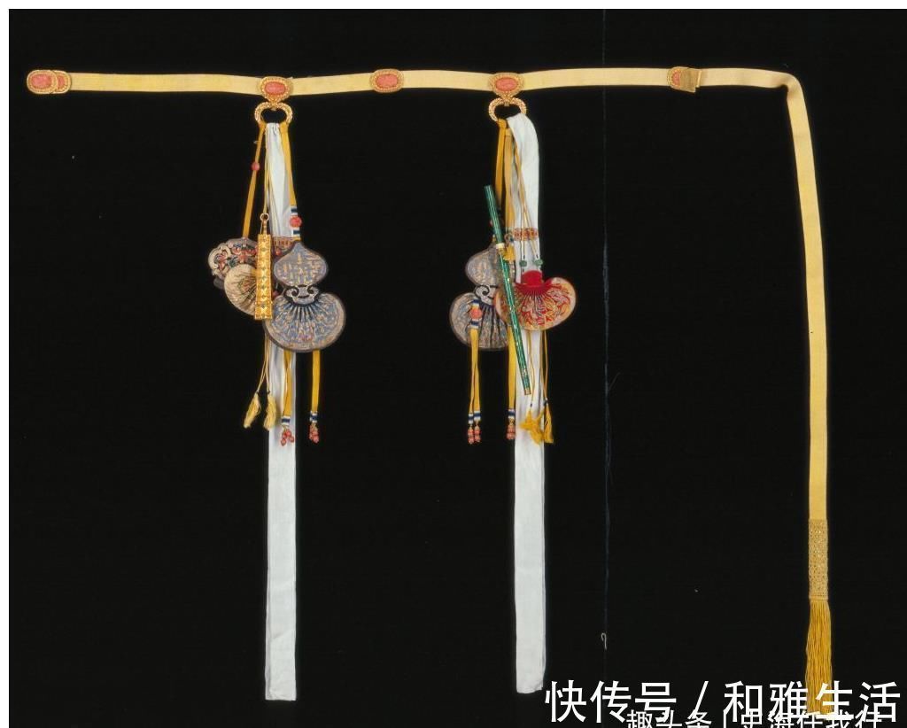 礼服$清朝皇帝的衣柜:传统的剥离与再融,一件龙袍竟然承载一个时代