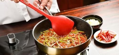 煮饭用冷水还是热水好？大多数人都做错了