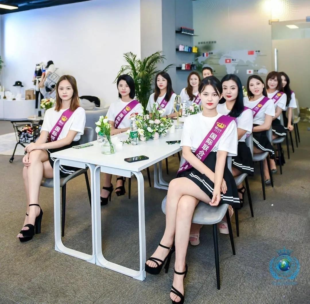 東方女性|2021國際聯(lián)合國小姐香港冠軍張敏潔