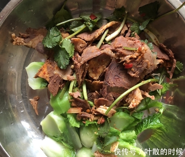 儿菜拌牛肉,即不油腻,又营养美味