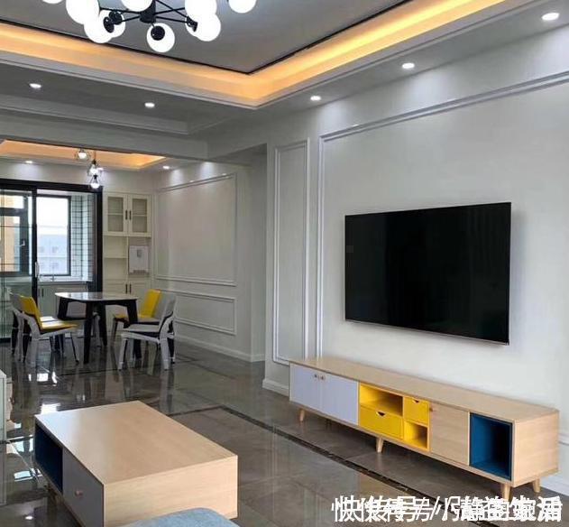 玄关|晒晒准备入住的新房,进门就被玄关迷住,一屋子灰色瓷砖太满意了