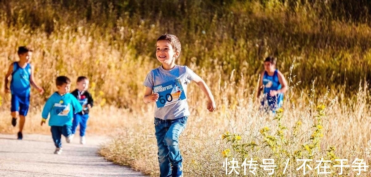 性格|“出去浪”和“宅在家”的孩子,长大后谁更有出息?现实打脸父母