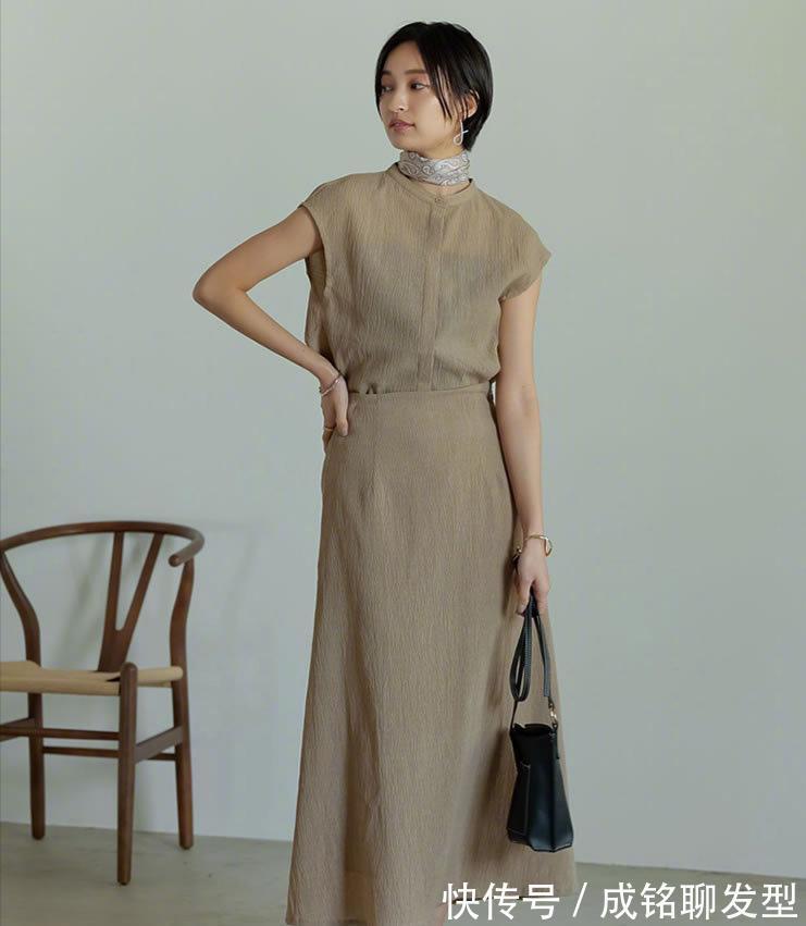 大地色|“大地色”时装更有气质，超实用的搭配范例，给你满满的高级美