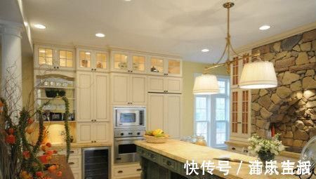 防霉性|装修太坑!入住6个月,发现“4大”装修败笔,老婆气得想砸厨房