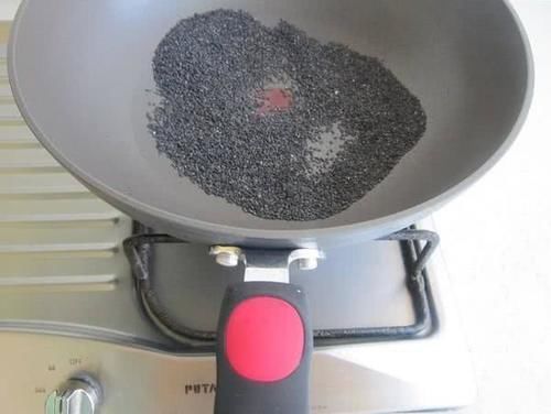 大盘子|它被叫做“乌发剂”,很多人吃它来乌发,却不知吃多了会秃头