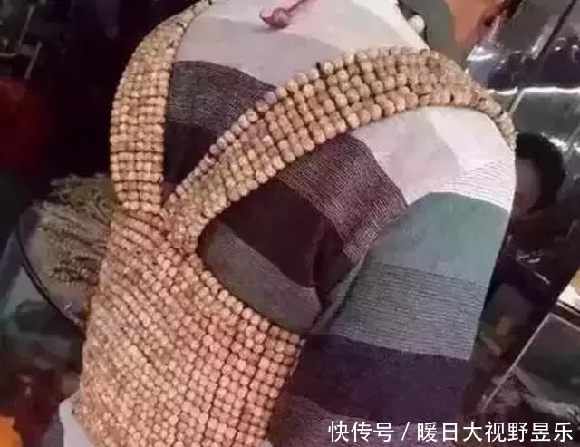 金刚菩提|玩金刚能疯到什么地步?我还没开始撸,人家都穿上了!