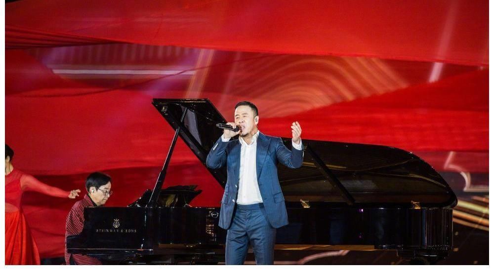 用歇后语也被喷，曾担任好声音导师的他，深夜发文为何“翻车”了