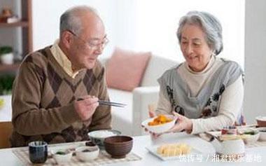 色氨酸|110岁老人没住过院，秘诀就是一个字，我们也该学学