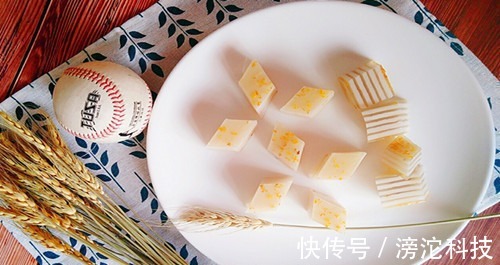 简单易上手的两款糕点,让我们红尘作伴,在家也可以吃得潇潇洒洒