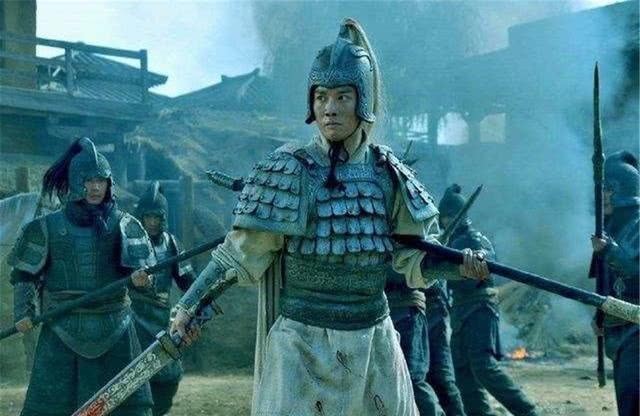 赵云|赵云的实力究竟如何，三国武将排名第几？至少这两人不比他差