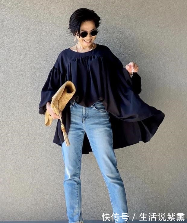 lily 五六十岁的女人,穿搭不要太浮夸,学学这位老年博主,减龄又大气!