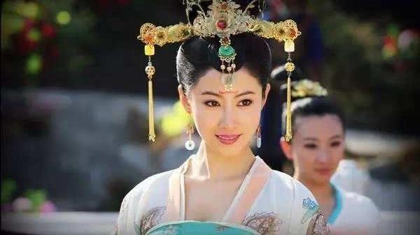 男人|武则天有多霸道?一巴掌打醒上官婉儿,张宗昌是我的男人