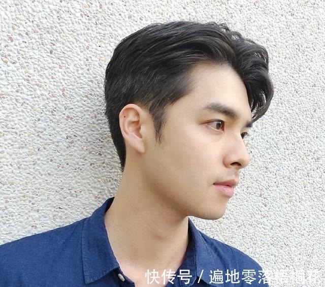 男士们|天热发型不要只会“剃光”，男士留这些时尚造型，看着就很帅气！