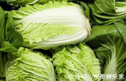 买白菜时，选黄叶的好还是绿叶的很多人一直买错了，难怪不好吃