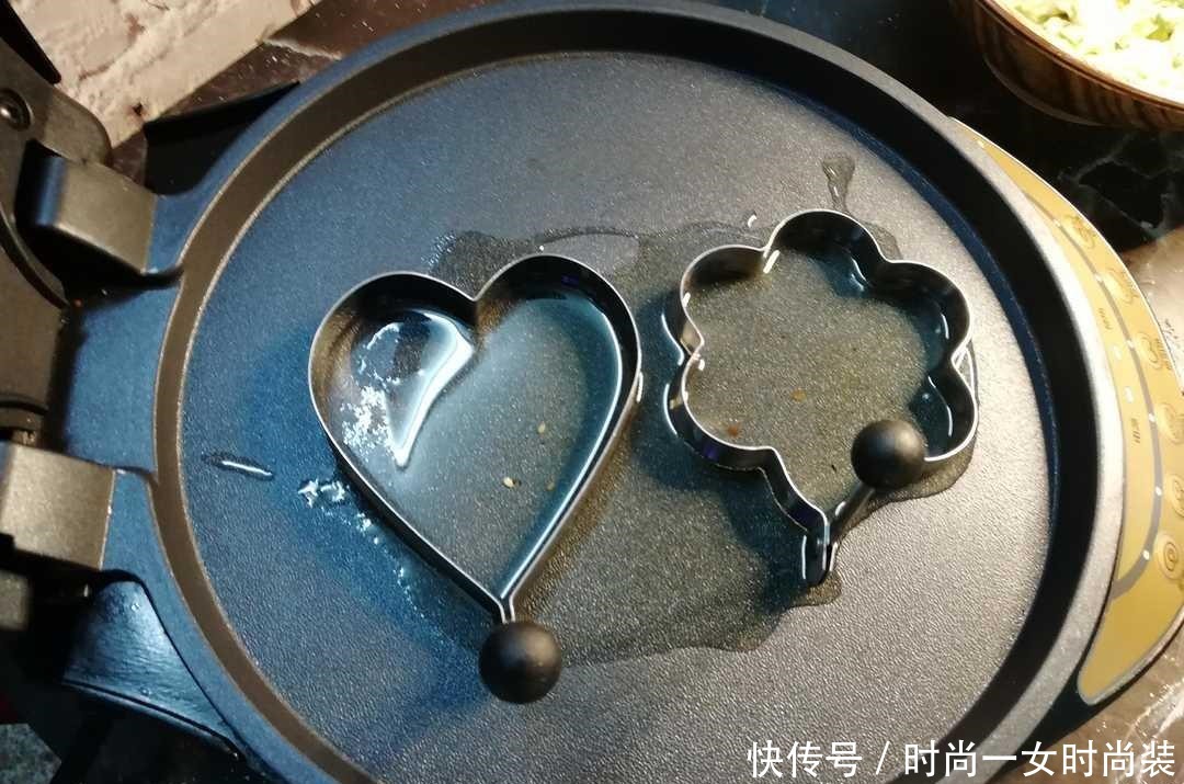  时间|土豆丝饼，只要刷牙洗脸的时间，便能成就早餐