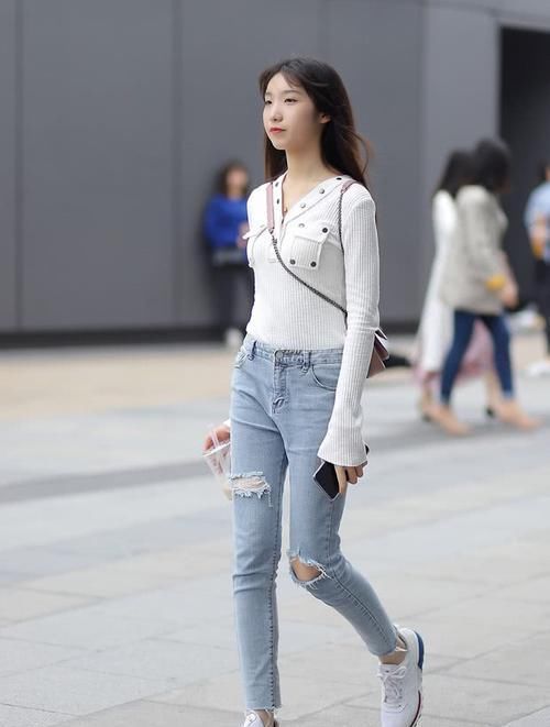 穿什么背带裤,“瀑布裤”才是最划算了,穿不了就说是裙子