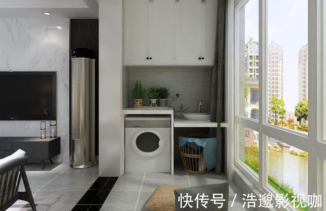 阳台上|卫生间里可别放洗衣机,危险还占地,如今都流行放这里
