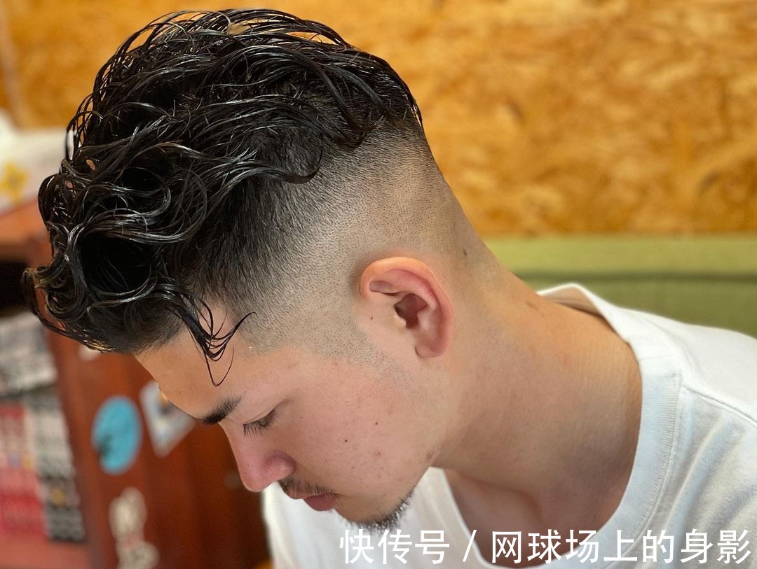烫发 别再剪狼尾发型了,想帅就剪这18款,你也可以变男神
