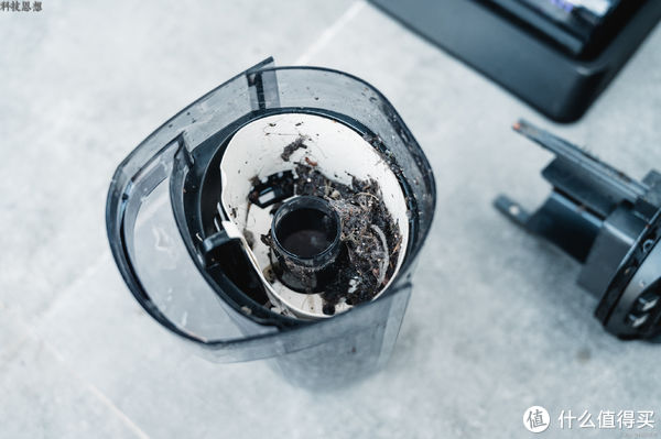 智能家居 篇二十二:强力去除地面污渍,更能消毒除菌,逸尘杀菌洗地机2 Pro体验