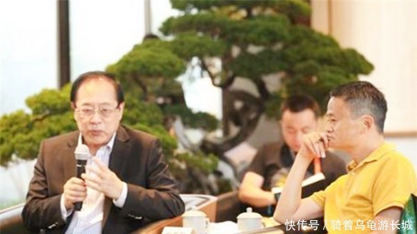 世界顶级科学家姚期智:71岁放弃美籍,如今已回国培养顶尖人才