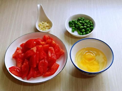 好吃|最近玉米面加鸡蛋火了，不炒不炸不烤，出锅酥香柔软，比面包好吃