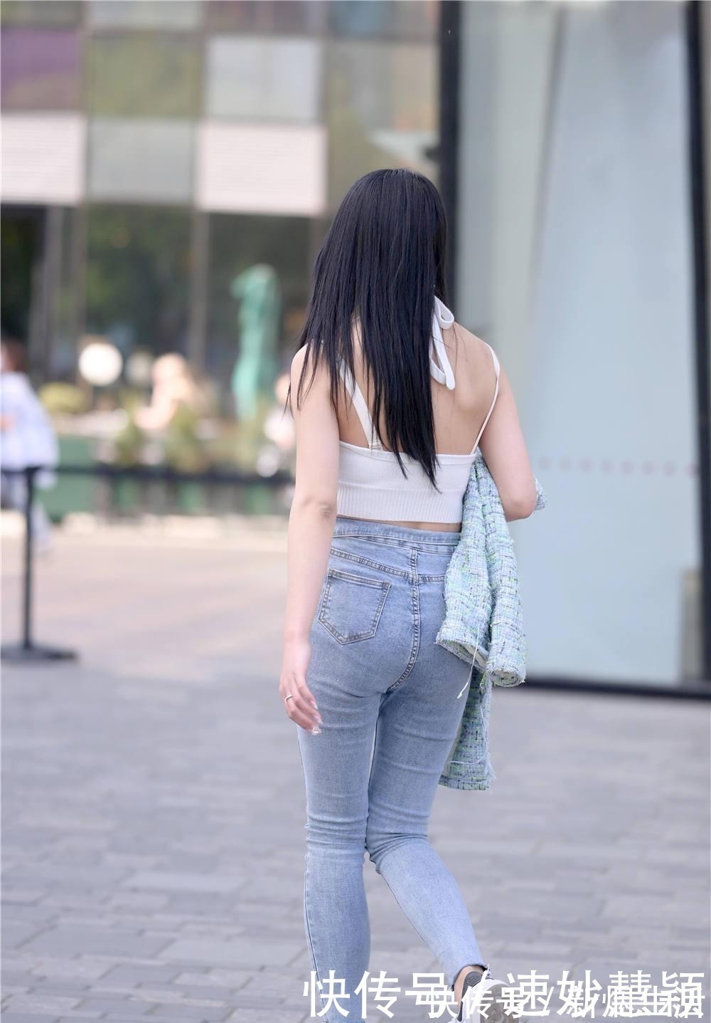 搭配|牛仔裤搭配也挑人,穿着的人很多,不会搭配的人也很多
