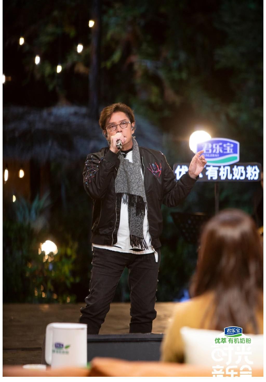 《時光音樂會》太會玩！全員演繹鳳凰傳奇金曲，重溫五毛特效名場面