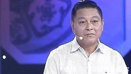 鉴宝#大哥带“关二爷”鉴宝,称花10套房产请回家,专家幸好眼闭着!