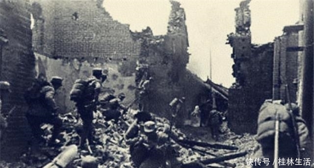 原配|金庸一生难言的痛:生母早逝,父亲被枪决,原配出轨,长子自杀