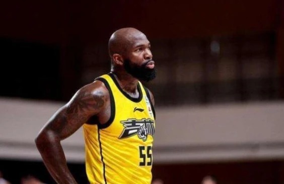 福建男籃|CBA超級(jí)外援惹爭(zhēng)議!表現(xiàn)糟糕讓人失望,消極怠工?