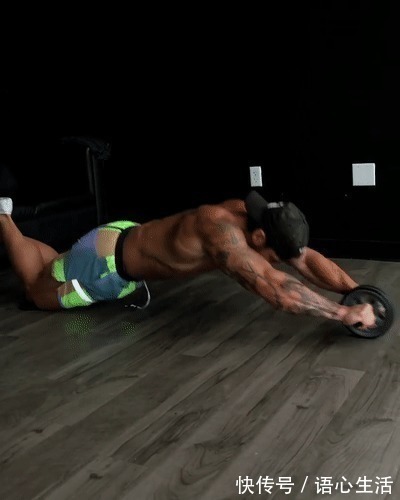 难度|辛苦练腹肌下面两块却不出现一组动作针对下腹，难度不低却管用