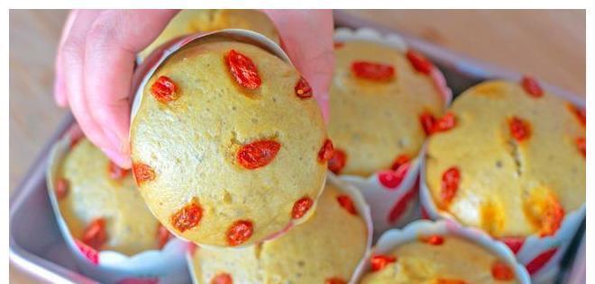 水果|原来水果和鸡蛋还能这么做,不烤不炸,香甜爽口,口感比蛋糕都香