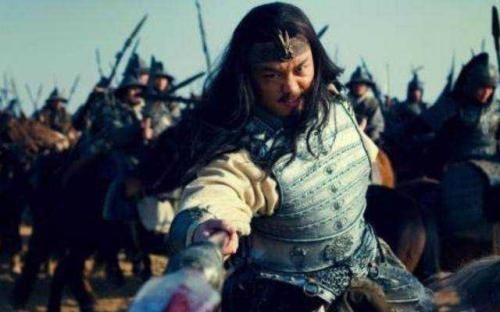 张飞|许褚平过赵云马超，为何接不了张飞10招？