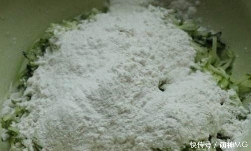 糖醋黄瓜|黄瓜别再凉拌了，这样做清爽适口，又当菜又当饭！