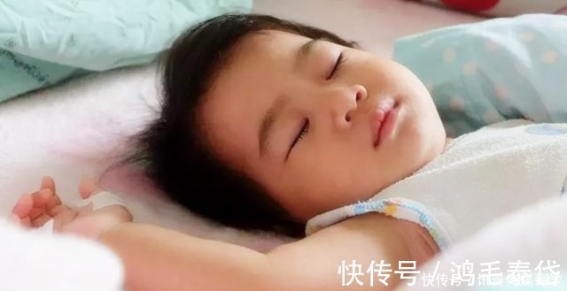 长高|睡前最影响身体“长高”的3件事,家长别对孩子做,妨碍娃长大个