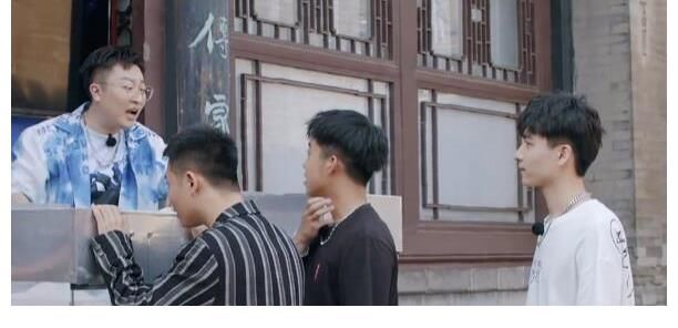 小知识|秦霄贤曝《德云斗笑社2》收视率再高也不和烧饼搭档, 原因笑翻全场