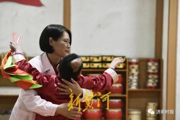 孩子|泪奔！山东这位“妈妈”，养了1029个孩子