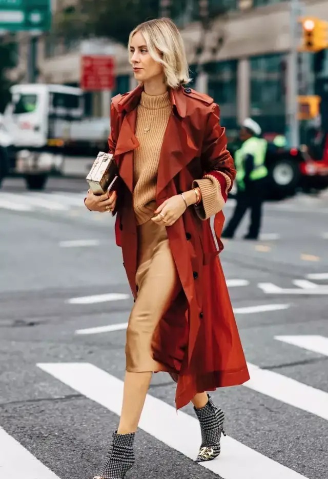 毛呢 毛呢大衣怎么穿才好看?学会这3种穿搭技巧,轻松穿出高级感