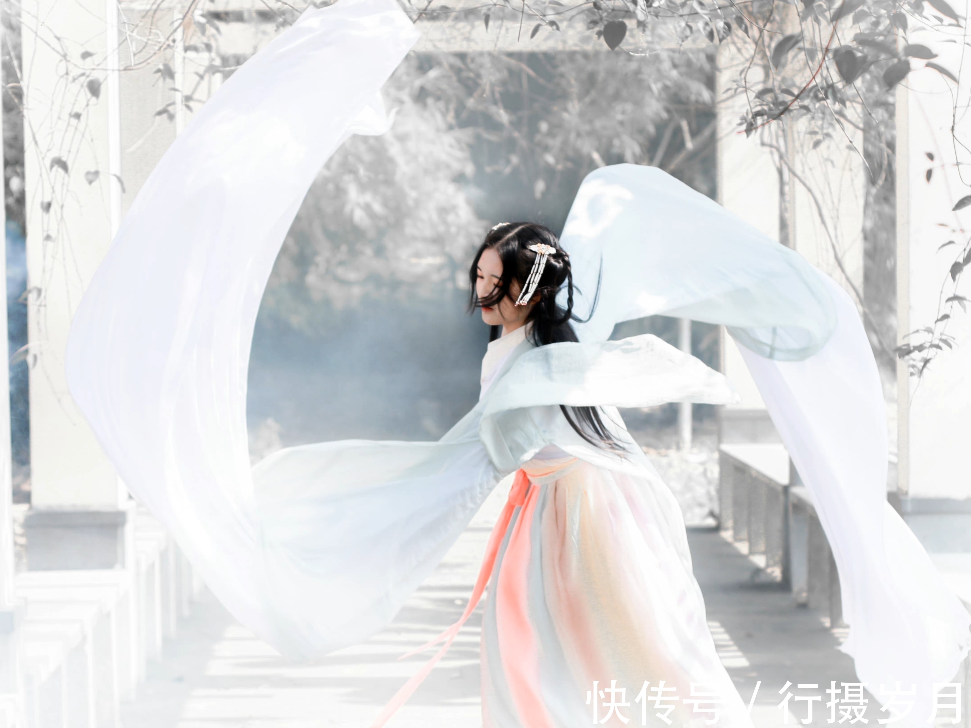 雨霁!流光易逝,弹指间,沧海桑田