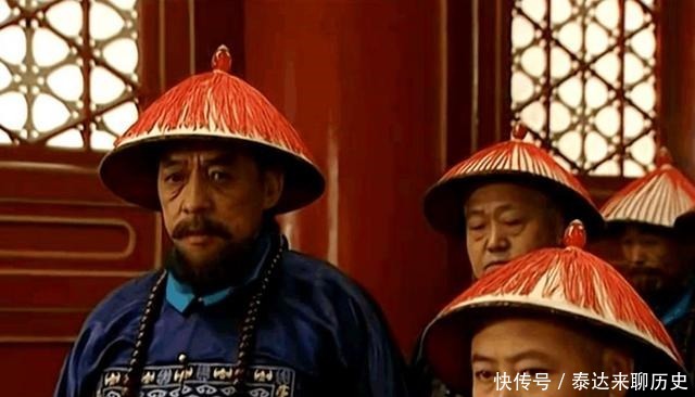 官员|清朝的皇亲后妃和官员,为什么都要戴一串“佛珠”,其实有大用处