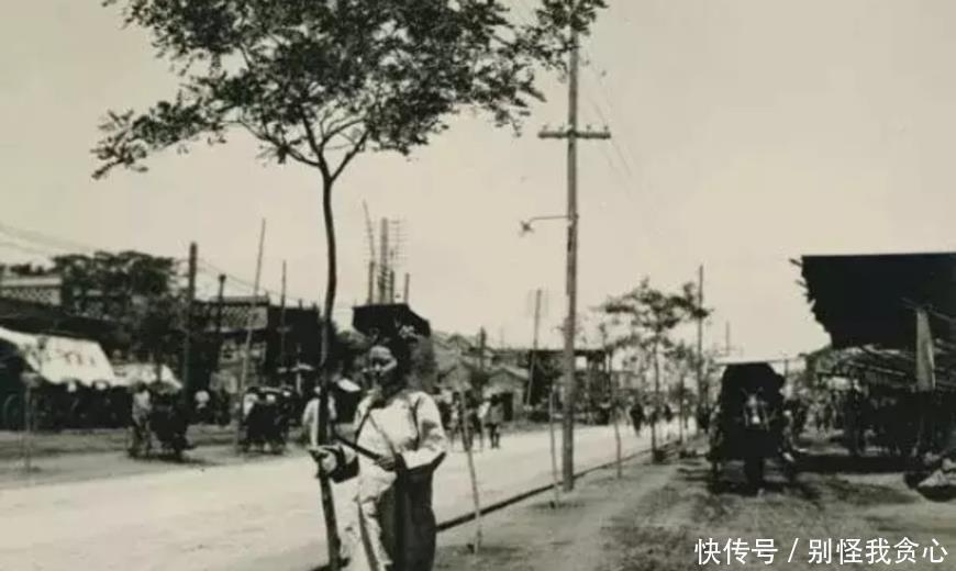 晚清|晚清罕见照片,图二是隆裕皇后的姐姐,图四是末代皇帝溥仪的祖母!