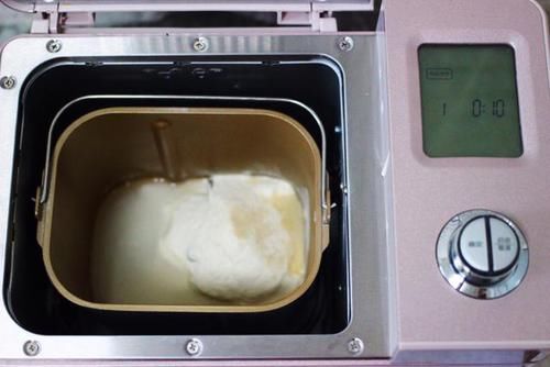 花生油|早起10分钟，做2笼小花卷，咸香柔软，搞定全家早餐主食