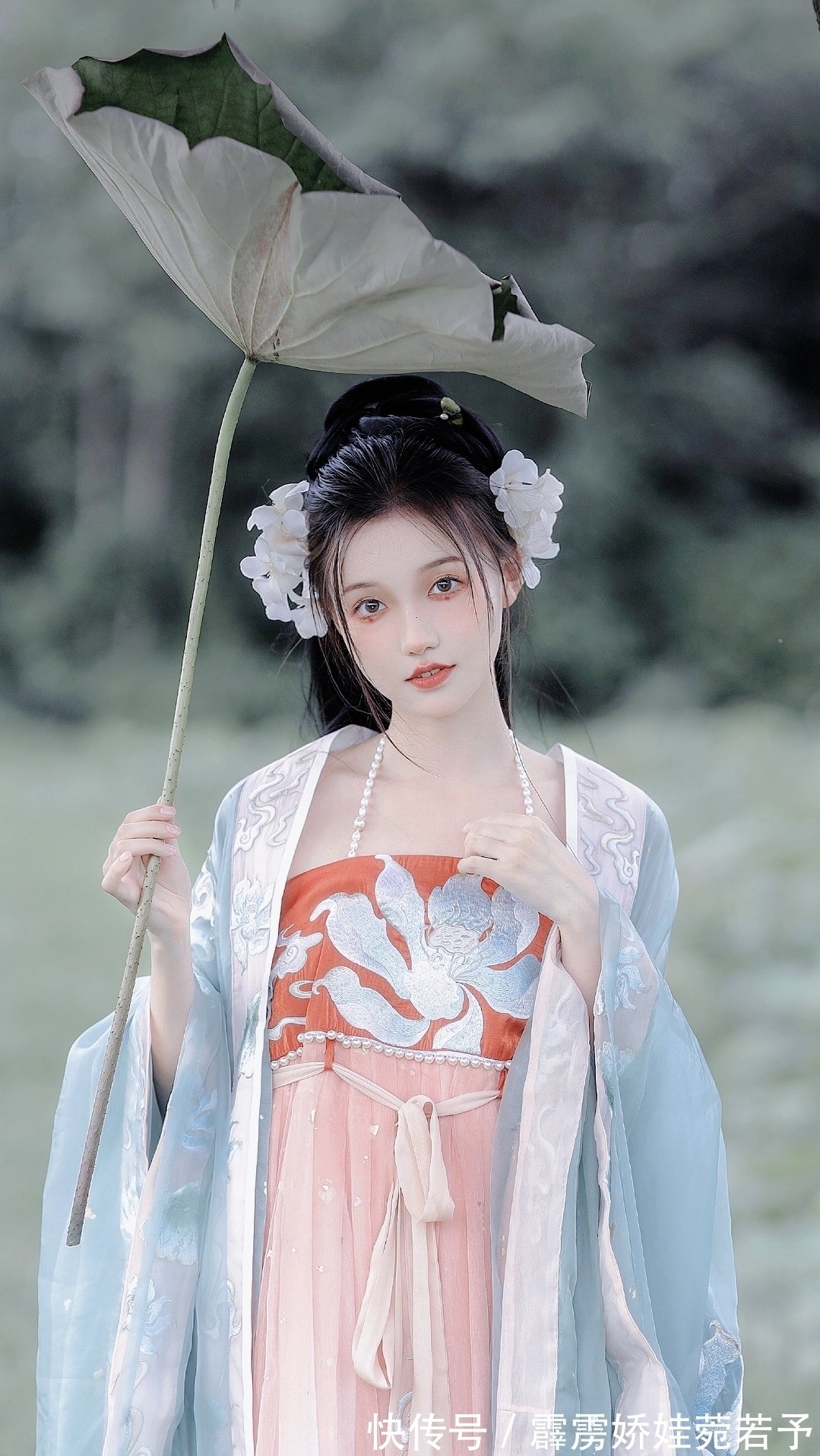 潘郭二生&苏轼这首“春游诗”流传上千年,中间两联都是名言名句,读来暖心