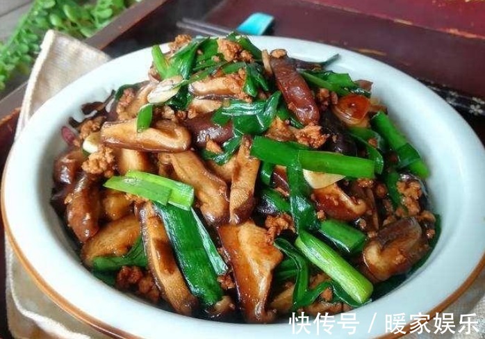 简简单单的几道下饭菜，美味又健康，在家自己下厨，味道好极了