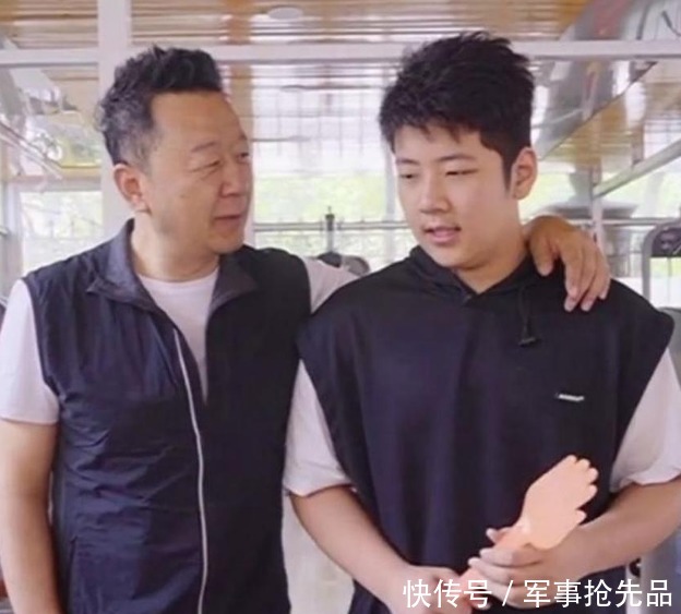 王岳伦|爸爸去哪儿天团近况悬殊:郭涛被骂,张亮''失业'',田亮人生赢家